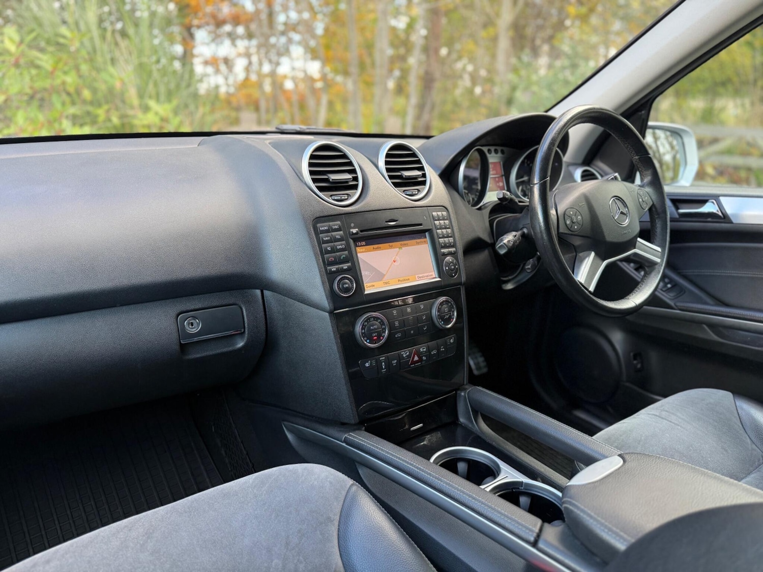 Used Mercedes-Benz M Class 2009 for sale - 76446455: Photo 15