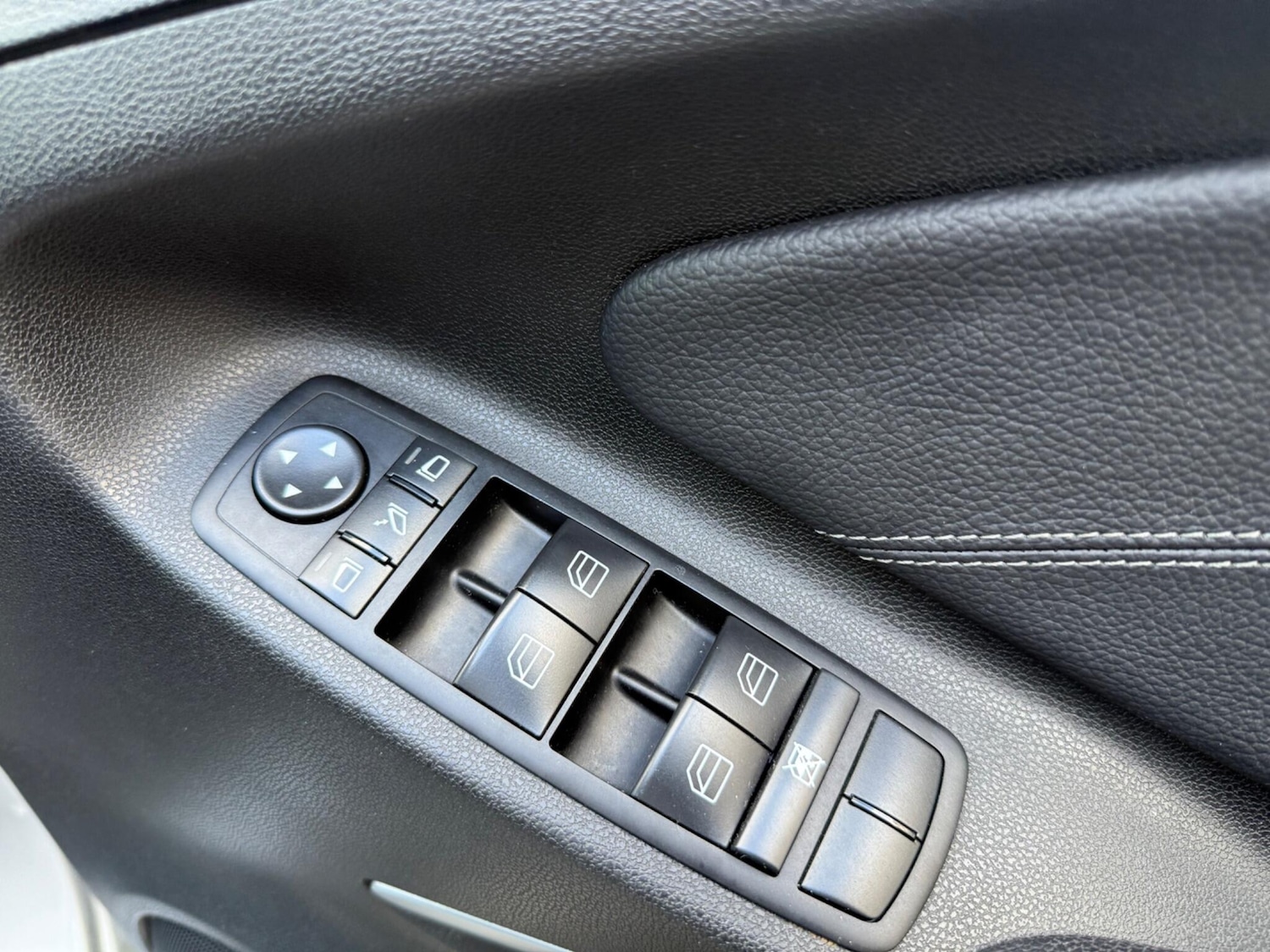 Used Mercedes-Benz M Class 2009 for sale - 76446455: Photo 22