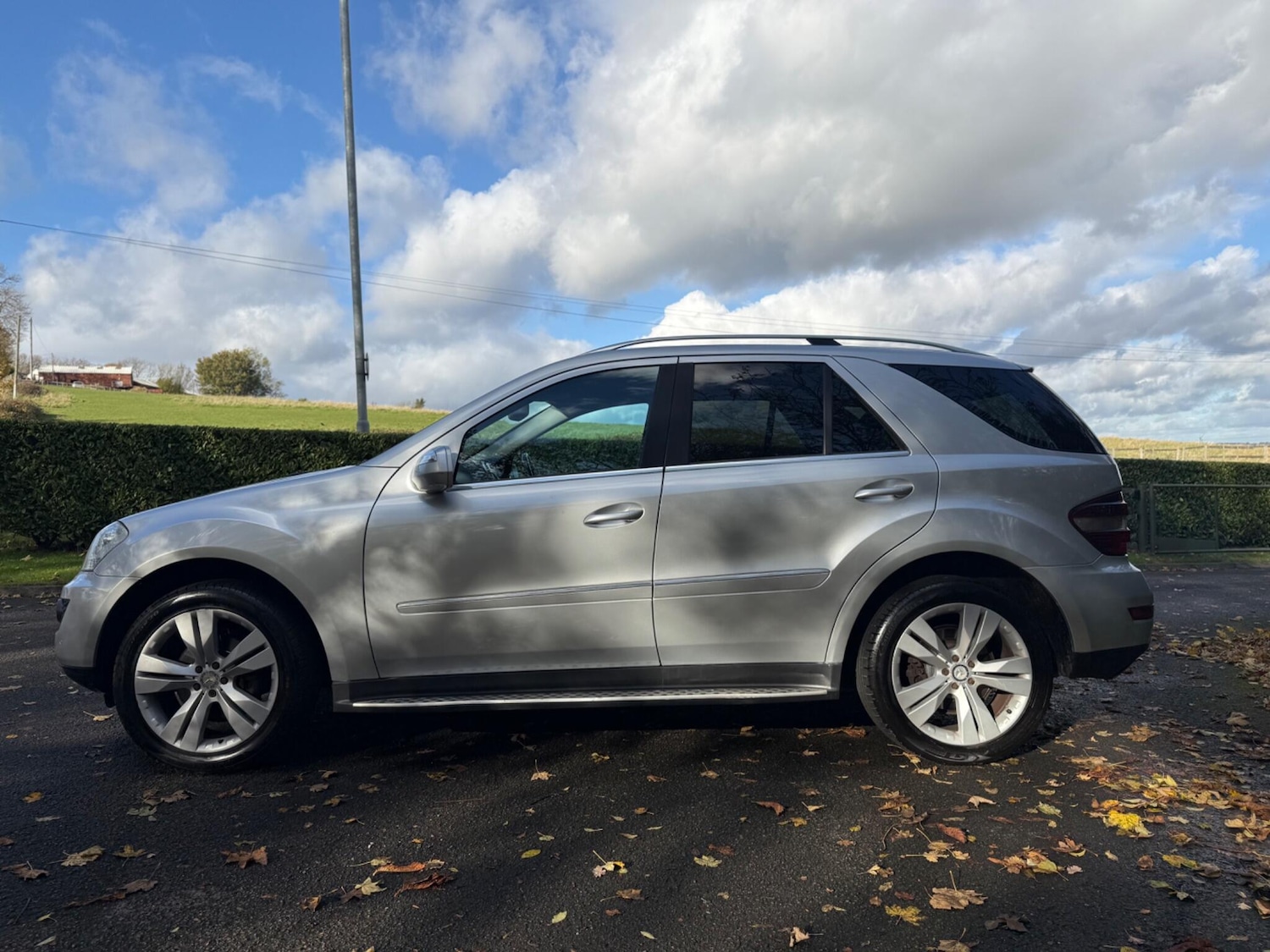 Used Mercedes-Benz M Class 2009 for sale - 76446455: Photo 5