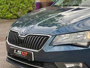 Used Skoda Superb 2016 for sale - 77799056: Photo