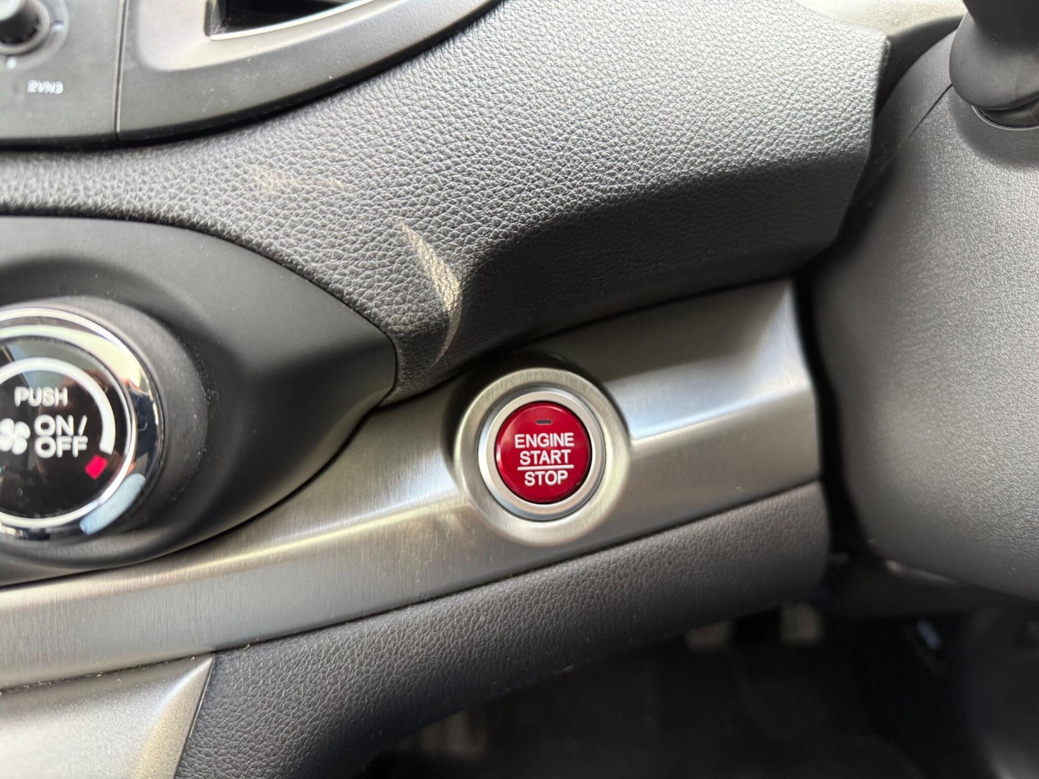 Used Honda CR-V 2013 for sale - 76441252: Photo 28