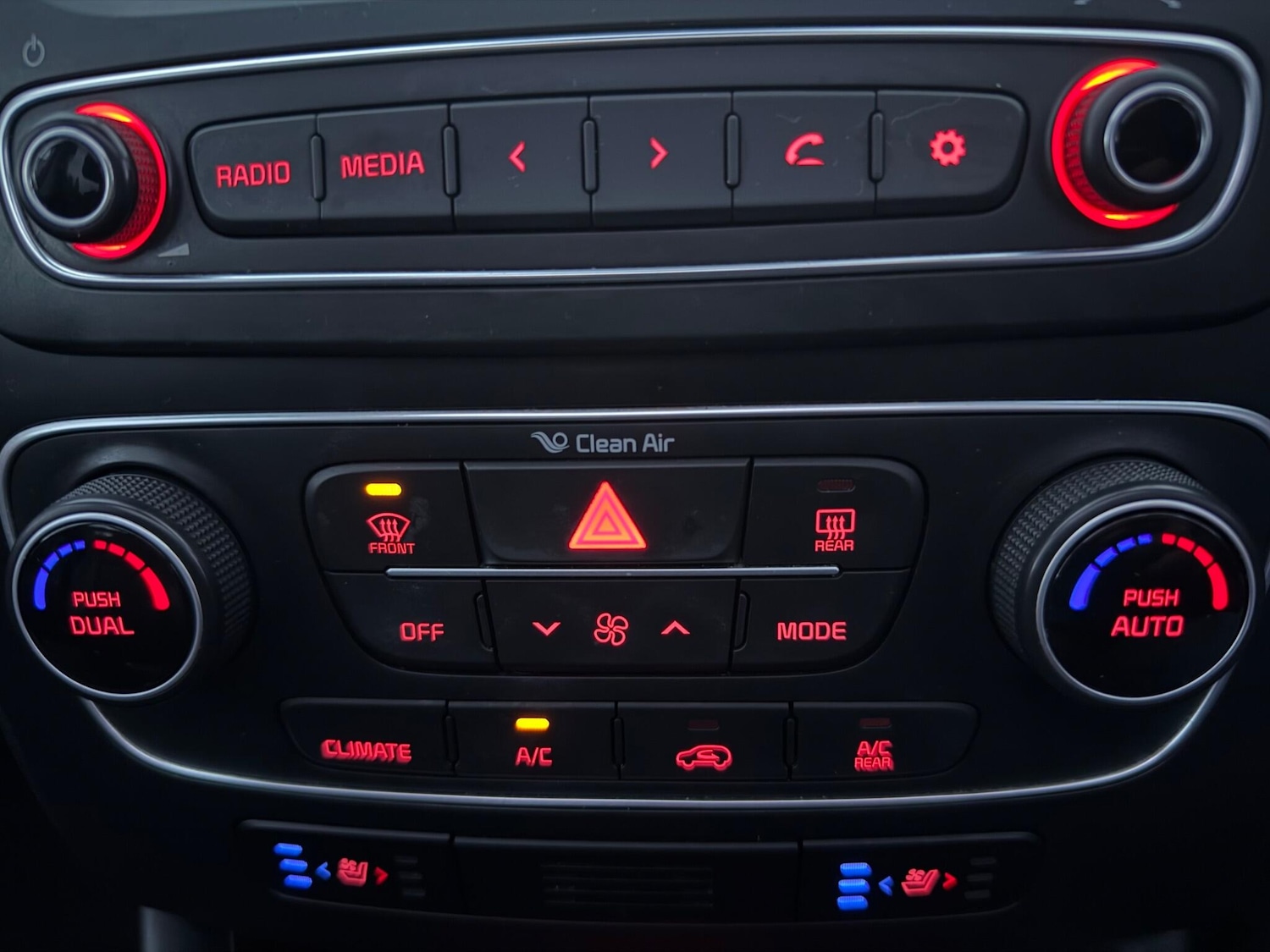 Used Kia Sorento 2013 for sale - 76942344: Photo 29