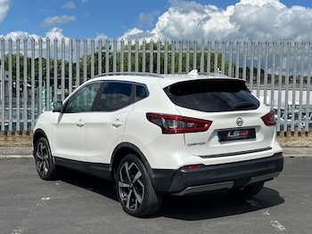 Used Nissan Qashqai 2017 for sale - 78854803: Photo