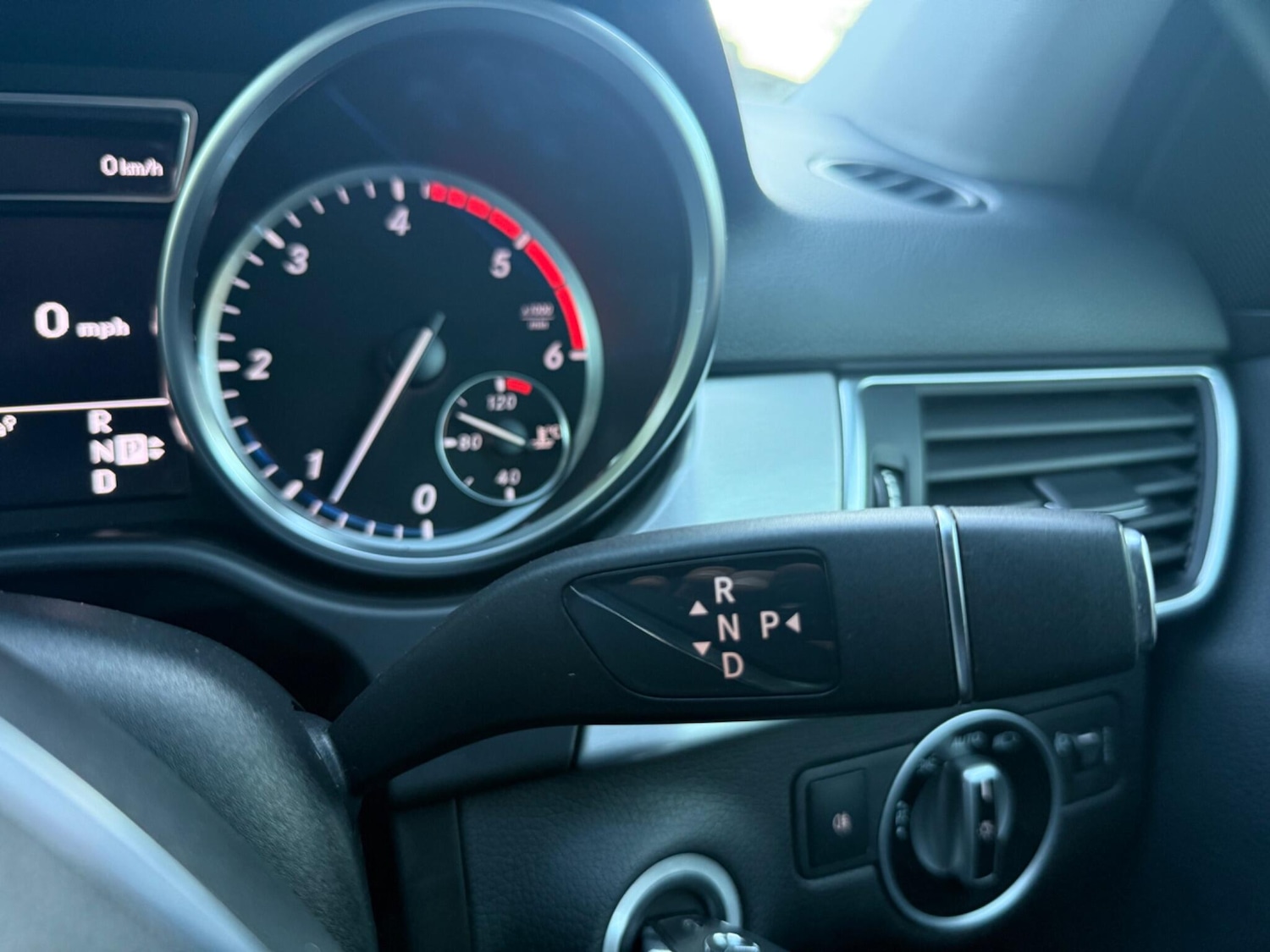 Used Mercedes-Benz M-Class 2012 for sale - 76099008: Photo 30