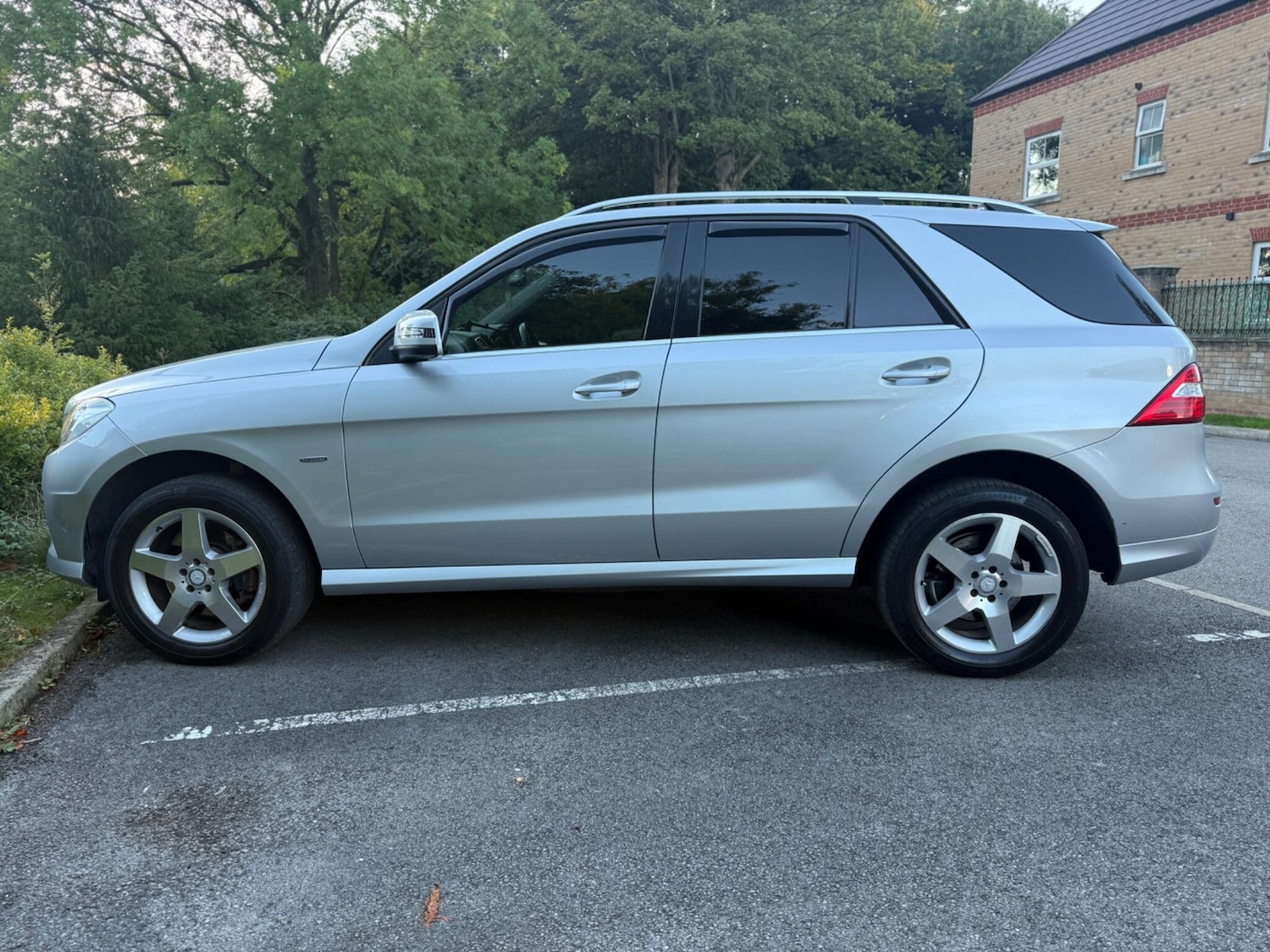 Used Mercedes-Benz M-Class 2012 for sale - 76099008: Photo 6