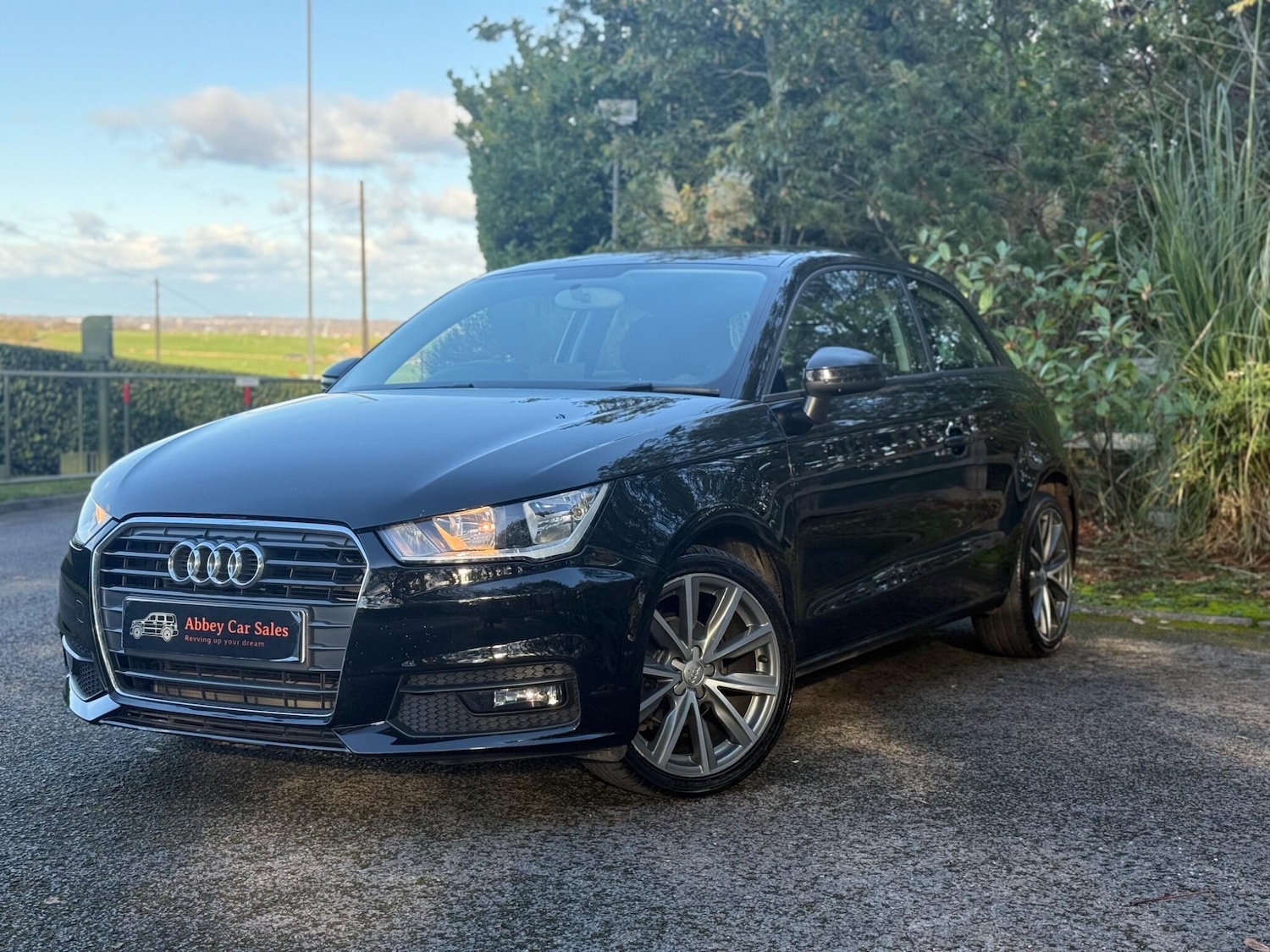 Used Audi A1 for sale - 76996858: Photo 3