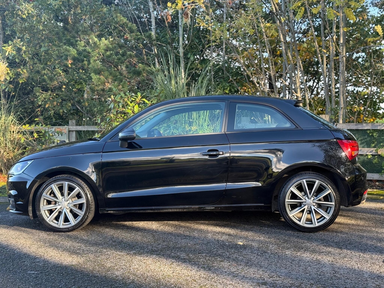 Used Audi A1 for sale - 76996858: Photo 6