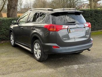 Used Toyota RAV4 2014 for sale - 77484112: Photo