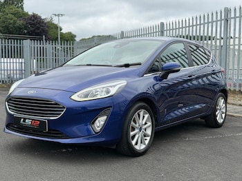 Used Ford Fiesta 2018 for sale - 79116232: Photo