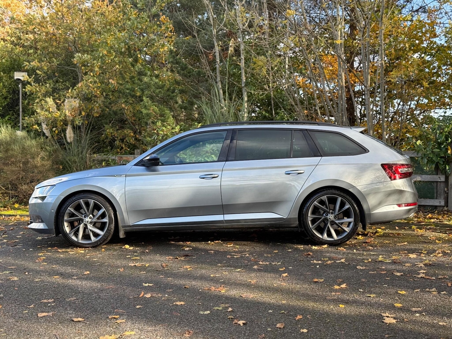 Used Skoda Superb 2017 for sale - 76671482: Photo 5