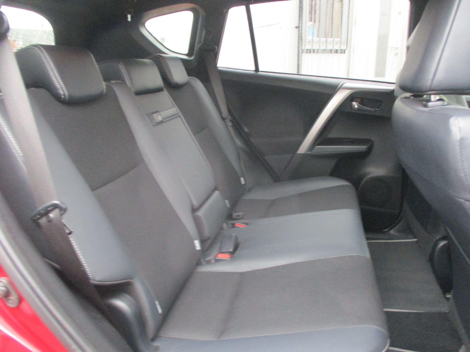 Used Toyota RAV4 for sale - 76295665: Photo 13