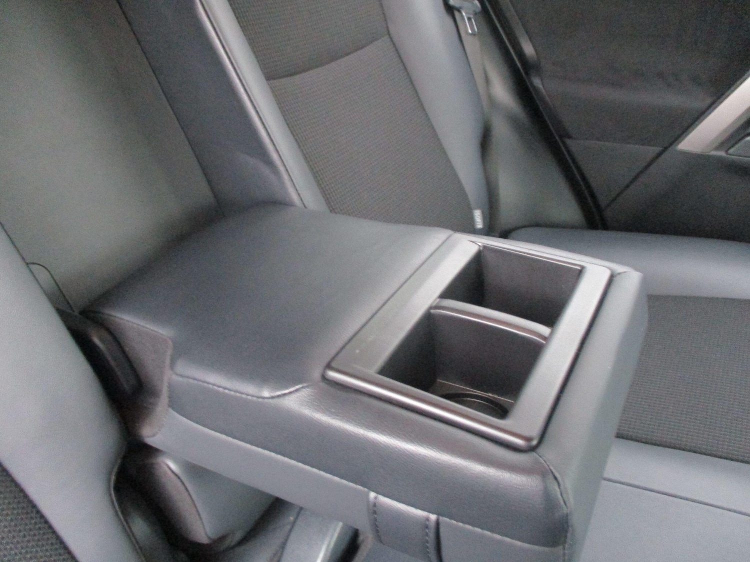 Used Toyota RAV4 for sale - 76295665: Photo 15