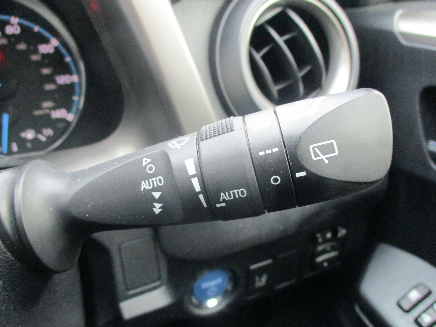 Used Toyota RAV4 for sale - 76295665: Photo 26