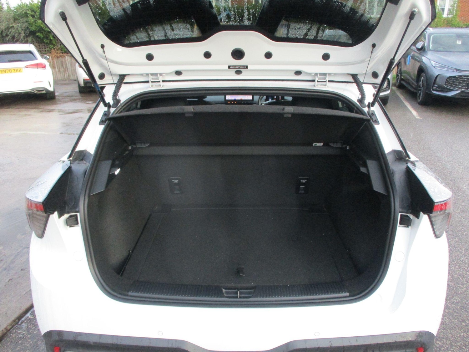 Used MG MG4 2023 for sale - 77191300: Photo 13