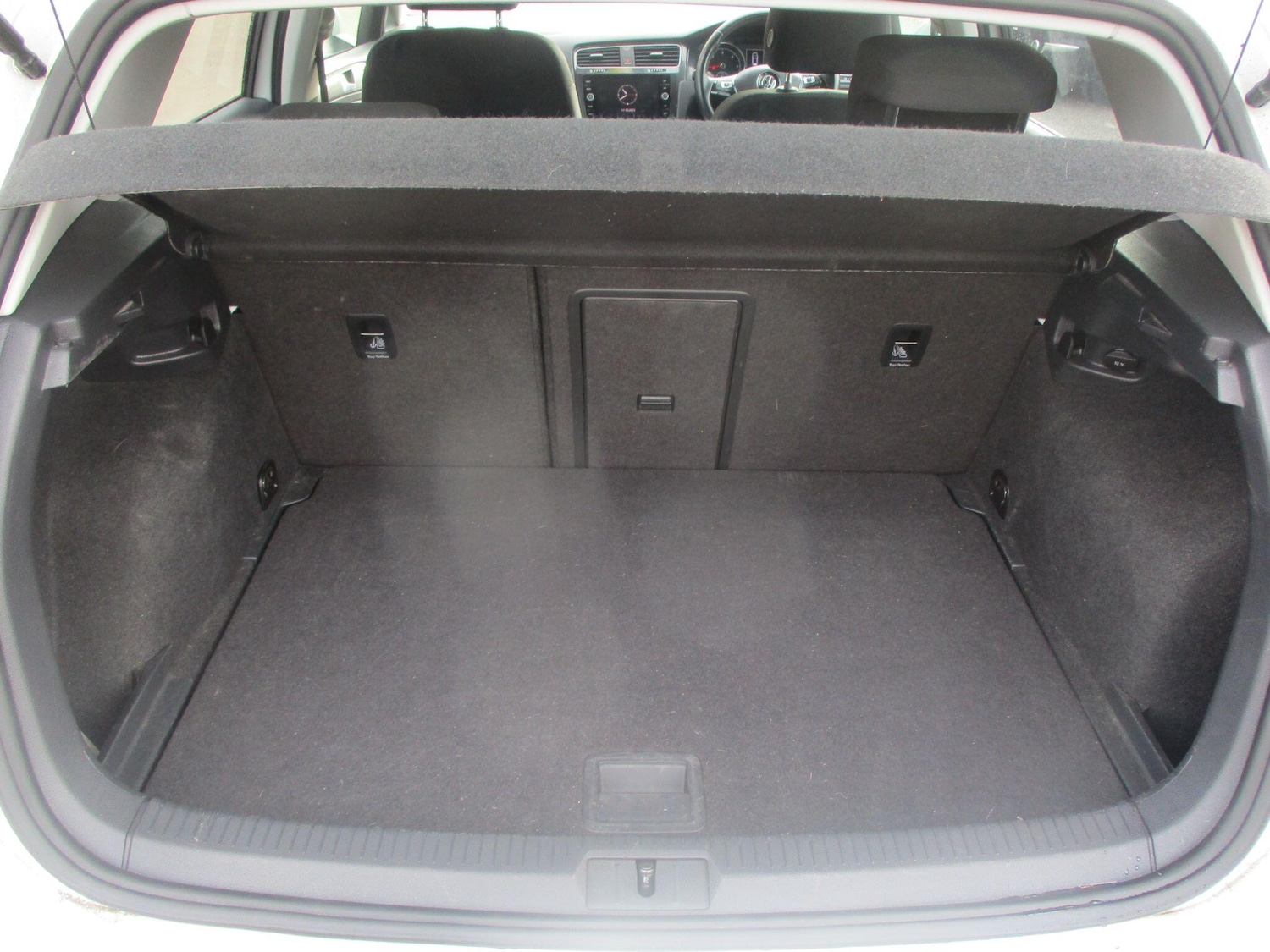 Used Volkswagen Golf 2018 for sale - 76657280: Photo 10