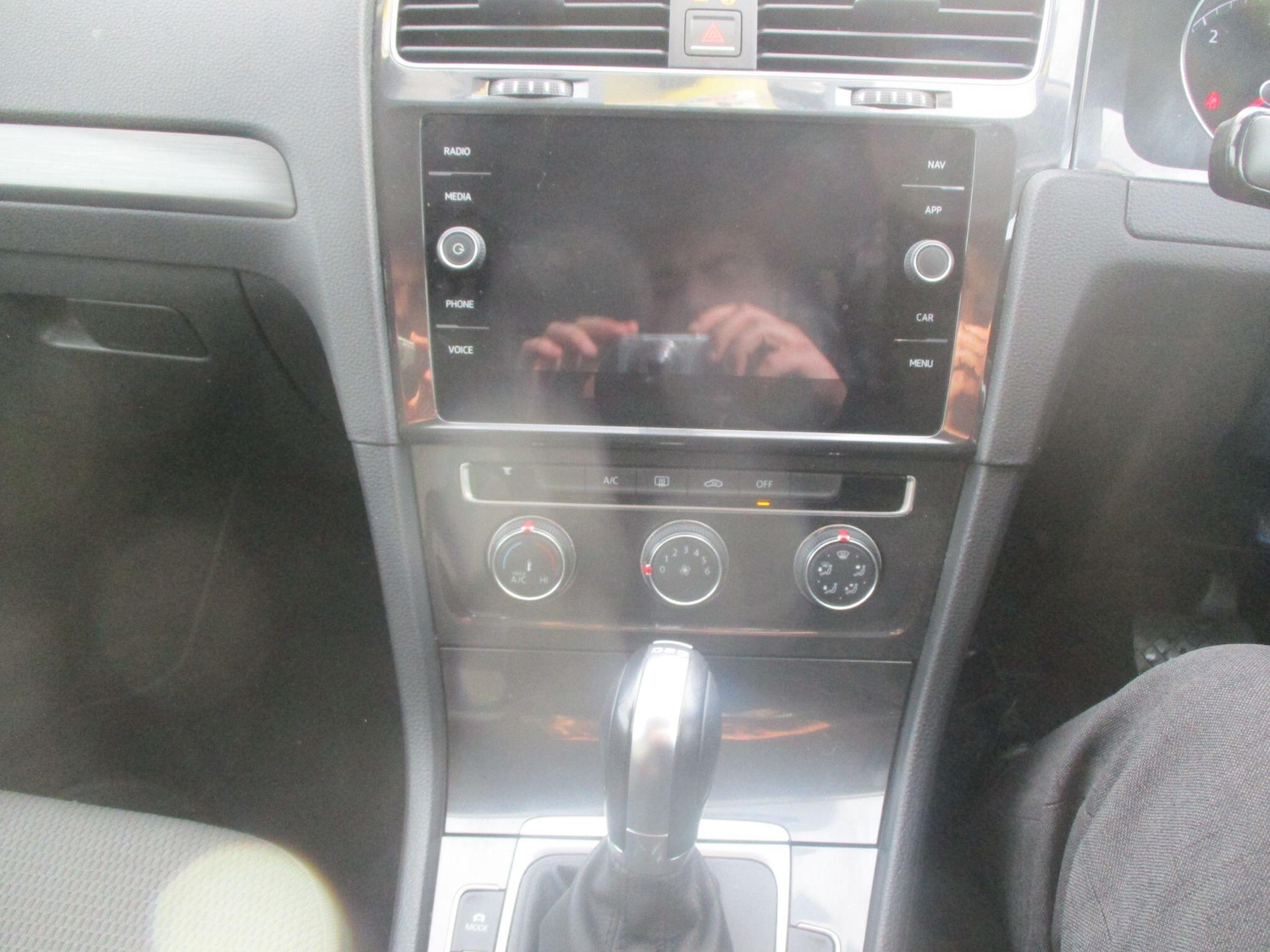 Used Volkswagen Golf 2018 for sale - 76657280: Photo 19