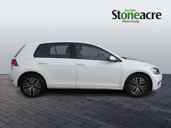 Used Volkswagen Golf 2018 for sale - 76657280: Photo