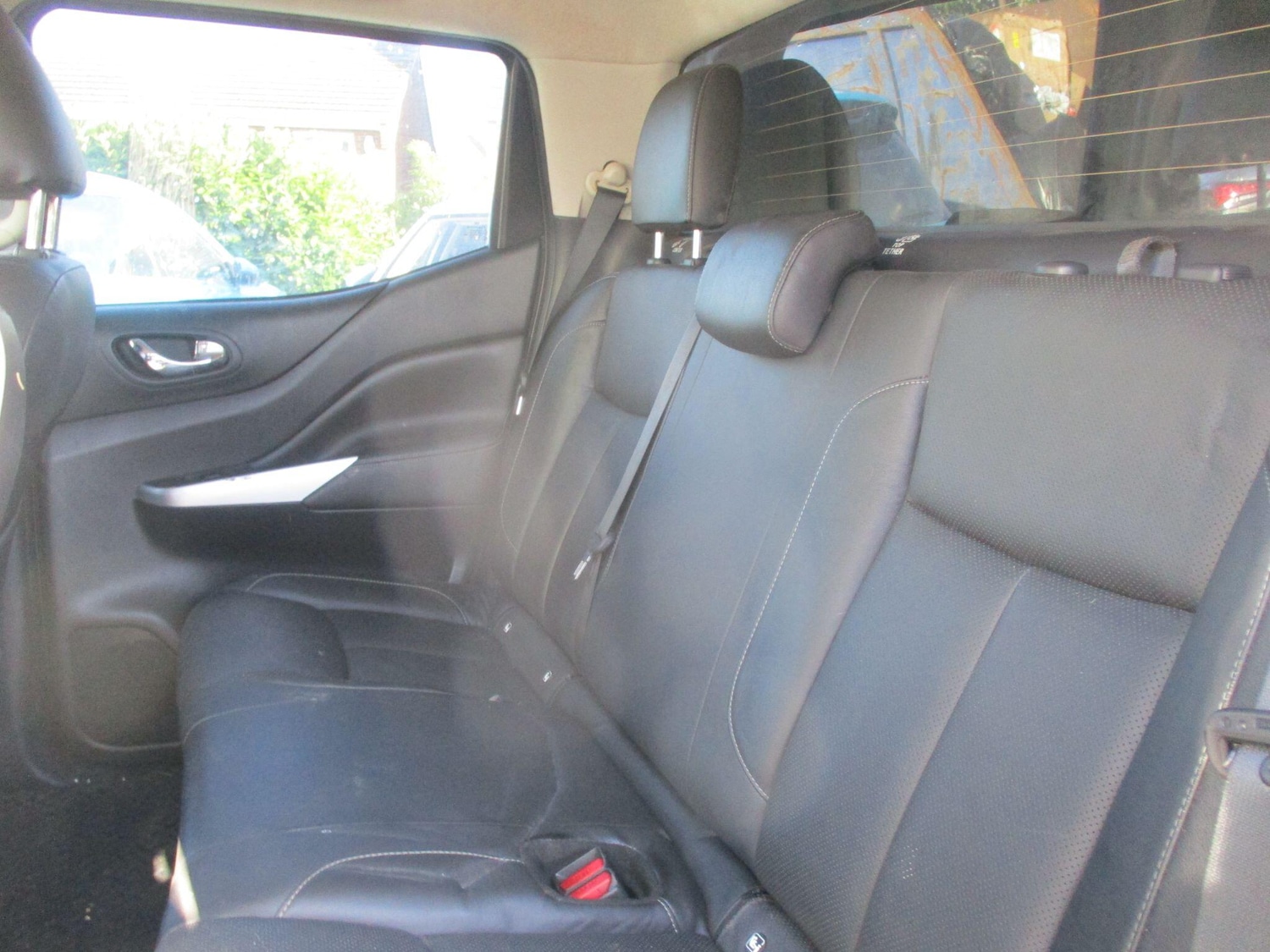 Used Nissan Navara 2018 for sale - 76457469: Photo 14