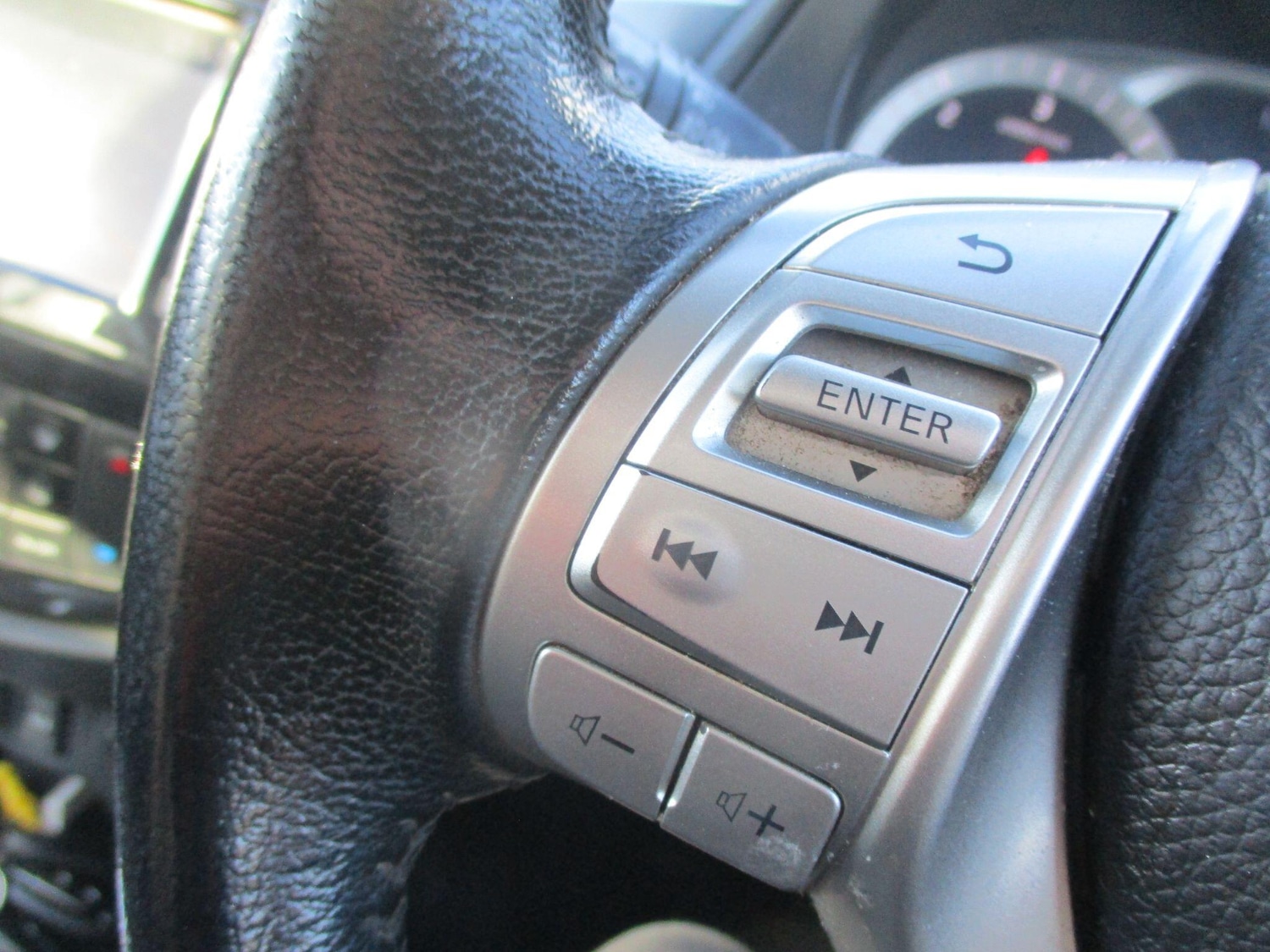 Used Nissan Navara 2018 for sale - 76457469: Photo 23