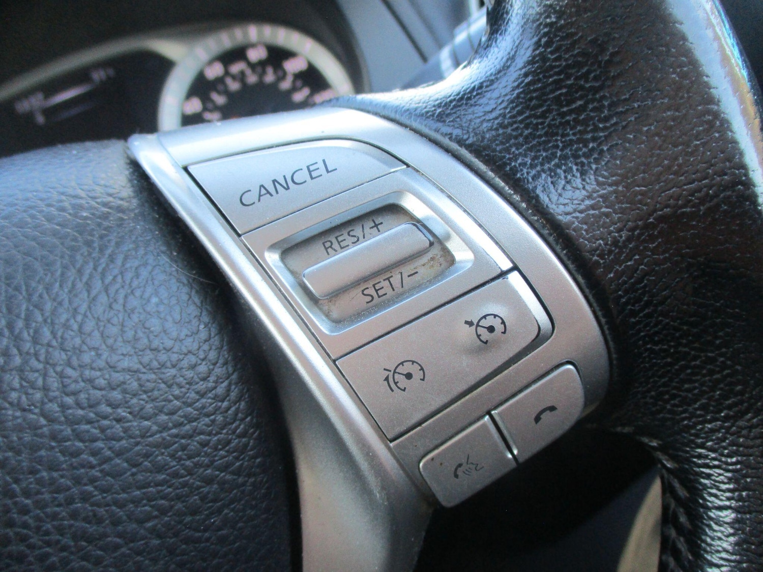 Used Nissan Navara 2018 for sale - 76457469: Photo 24