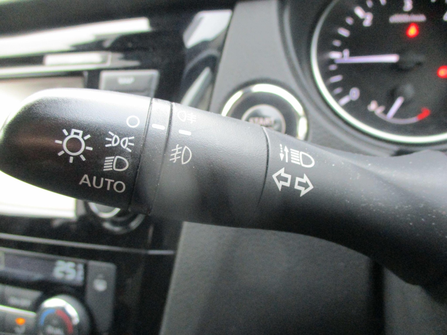 Used Nissan Qashqai 2018 for sale - 77066921: Photo 22