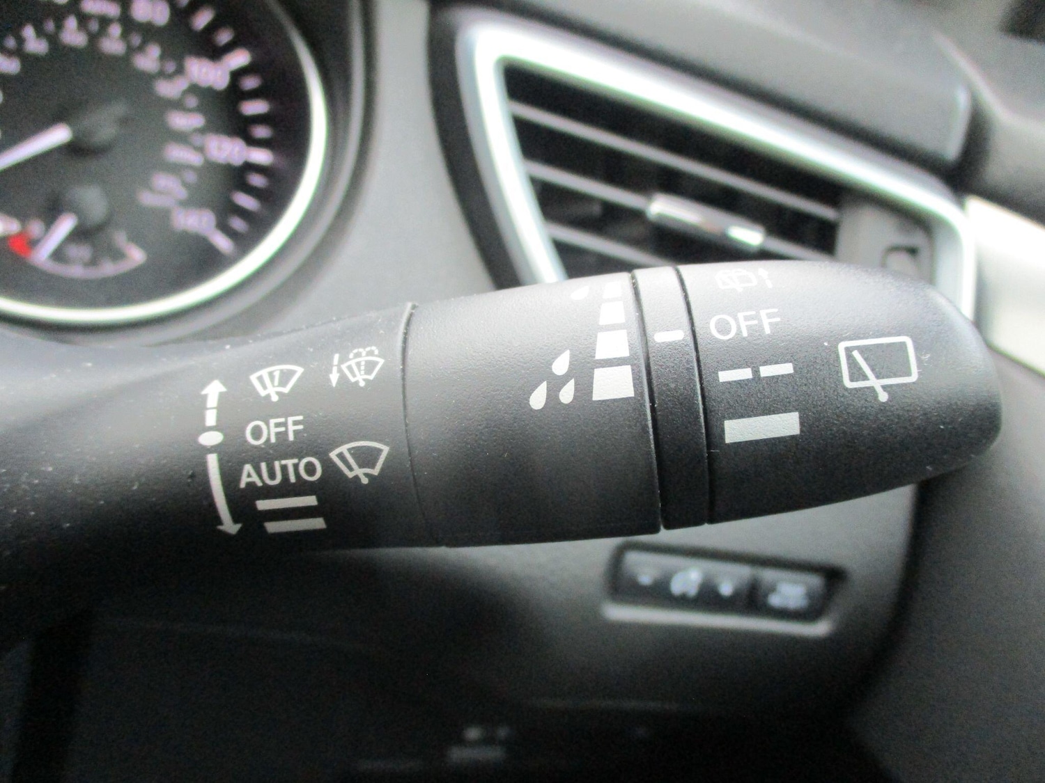 Used Nissan Qashqai 2018 for sale - 77066921: Photo 23