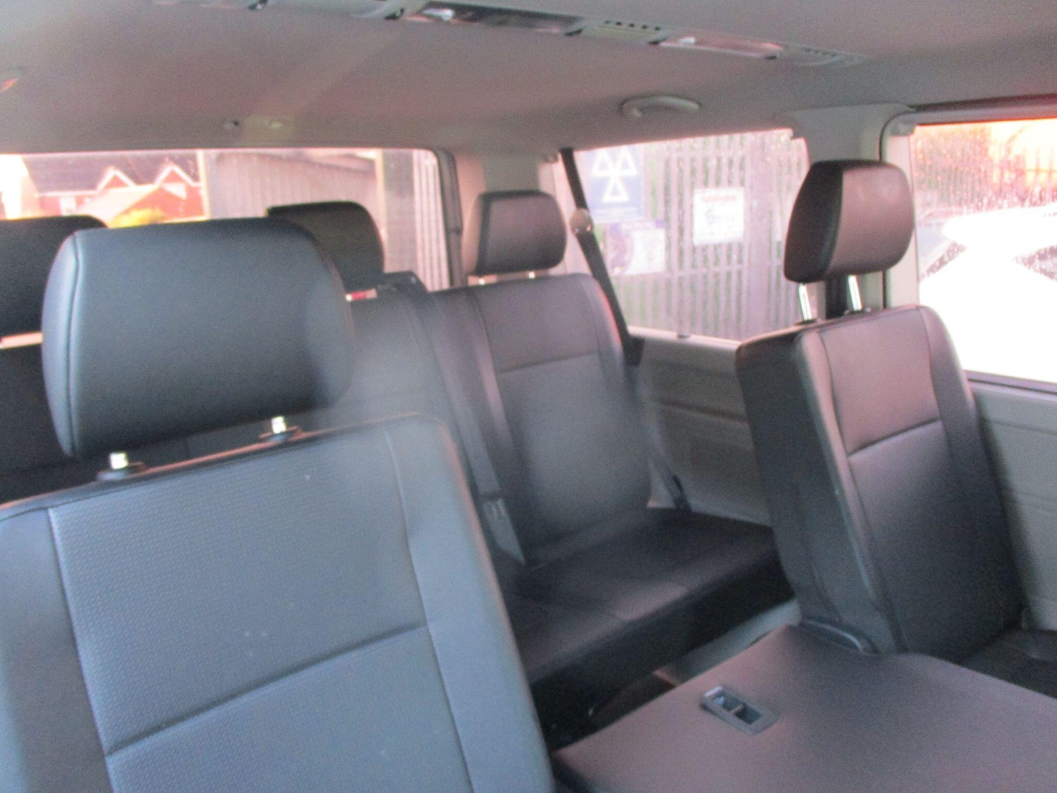 Used Volkswagen Transporter Shuttle 2018 for sale - 77410996: Photo 11