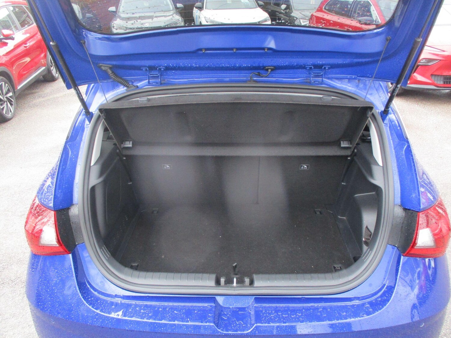 Used Hyundai i20 2021 for sale - 77722904: Photo 13