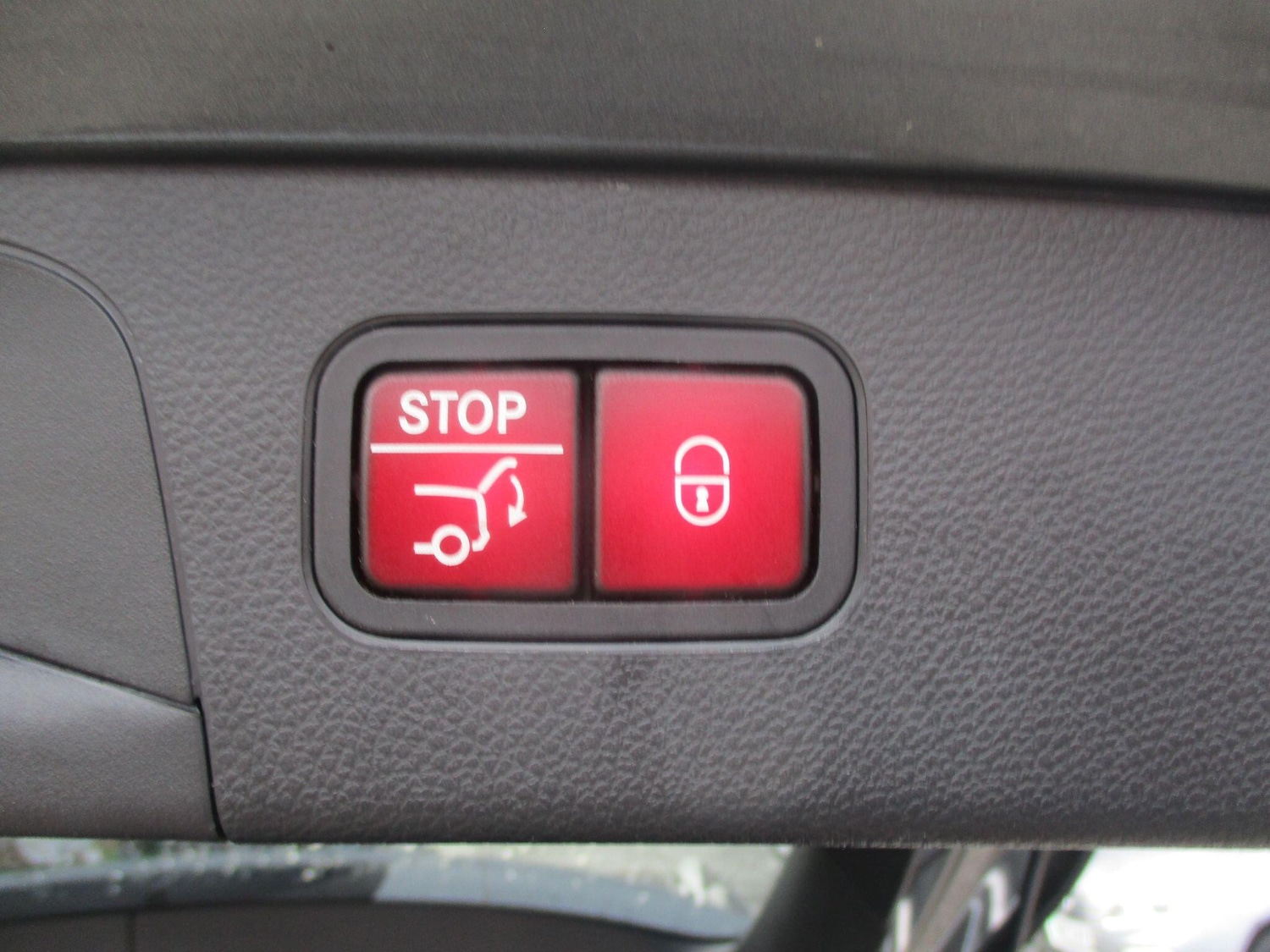 Used Mercedes-Benz GLC 2016 for sale - 76913167: Photo 14