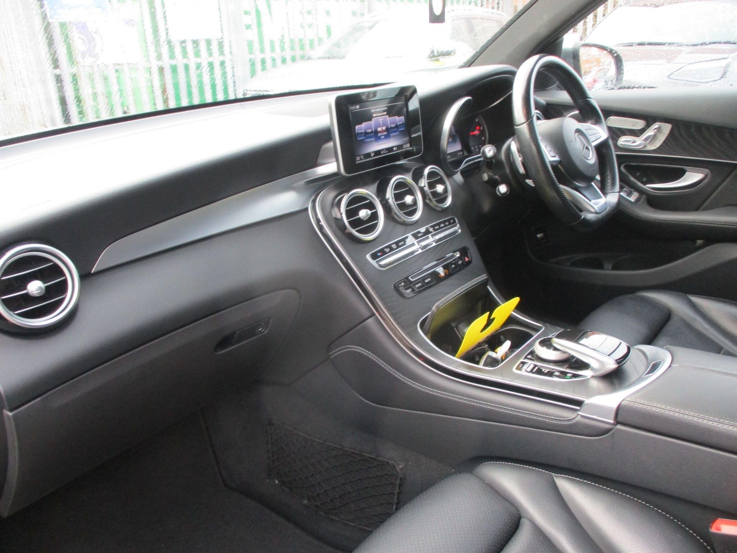 Used Mercedes-Benz GLC 2016 for sale - 76913167: Photo 16