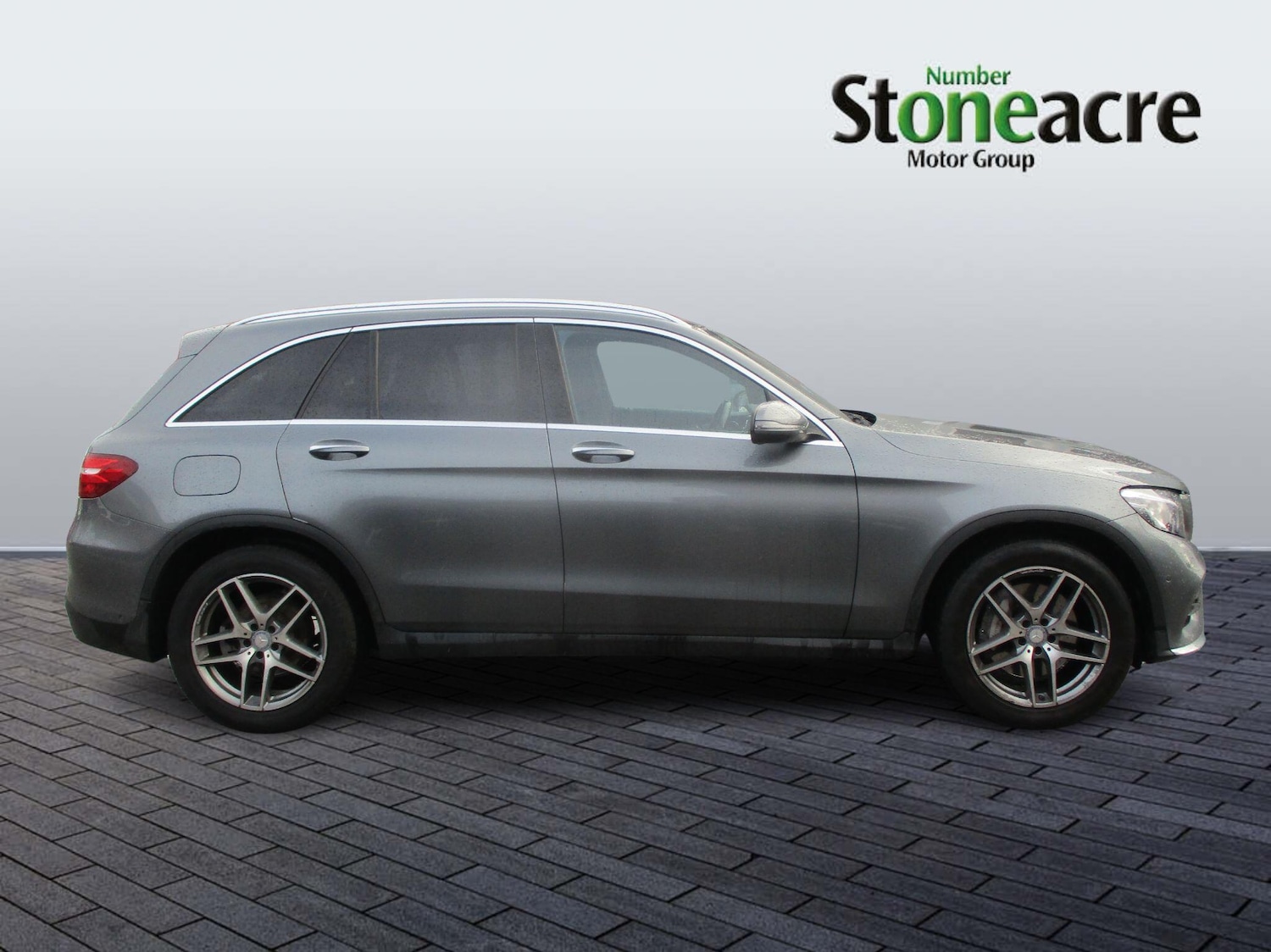 Used Mercedes-Benz GLC 2016 for sale - 76913167: Photo 2