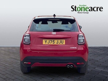 Used Fiat 600 2025 for sale - 78319270: Photo