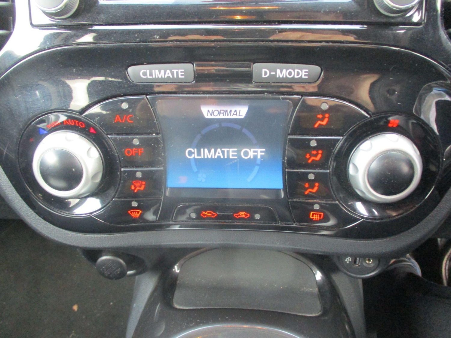 Used Nissan Juke 2018 for sale - 76512095: Photo 25