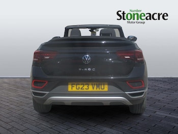 Used Volkswagen T-Roc 2023 for sale - 78759501: Photo