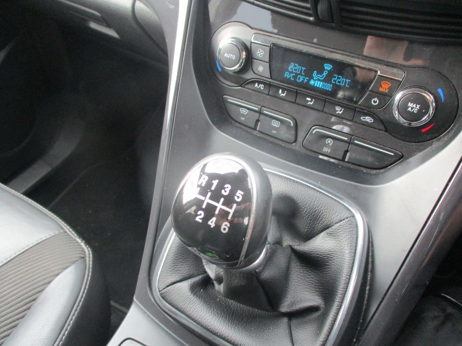 Used Ford Kuga 2016 for sale - 77696093: Photo 12