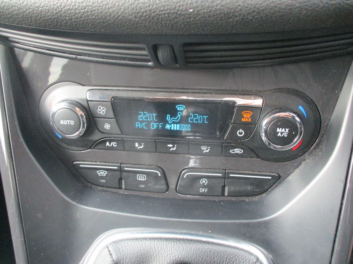 Used Ford Kuga 2016 for sale - 77696093: Photo 18