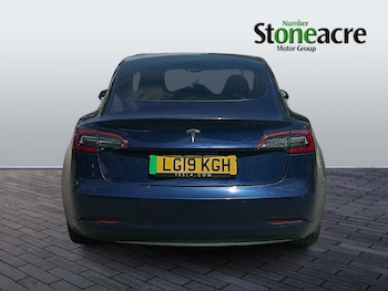 Used Tesla Model 3 2019 for sale - 79201852: Photo