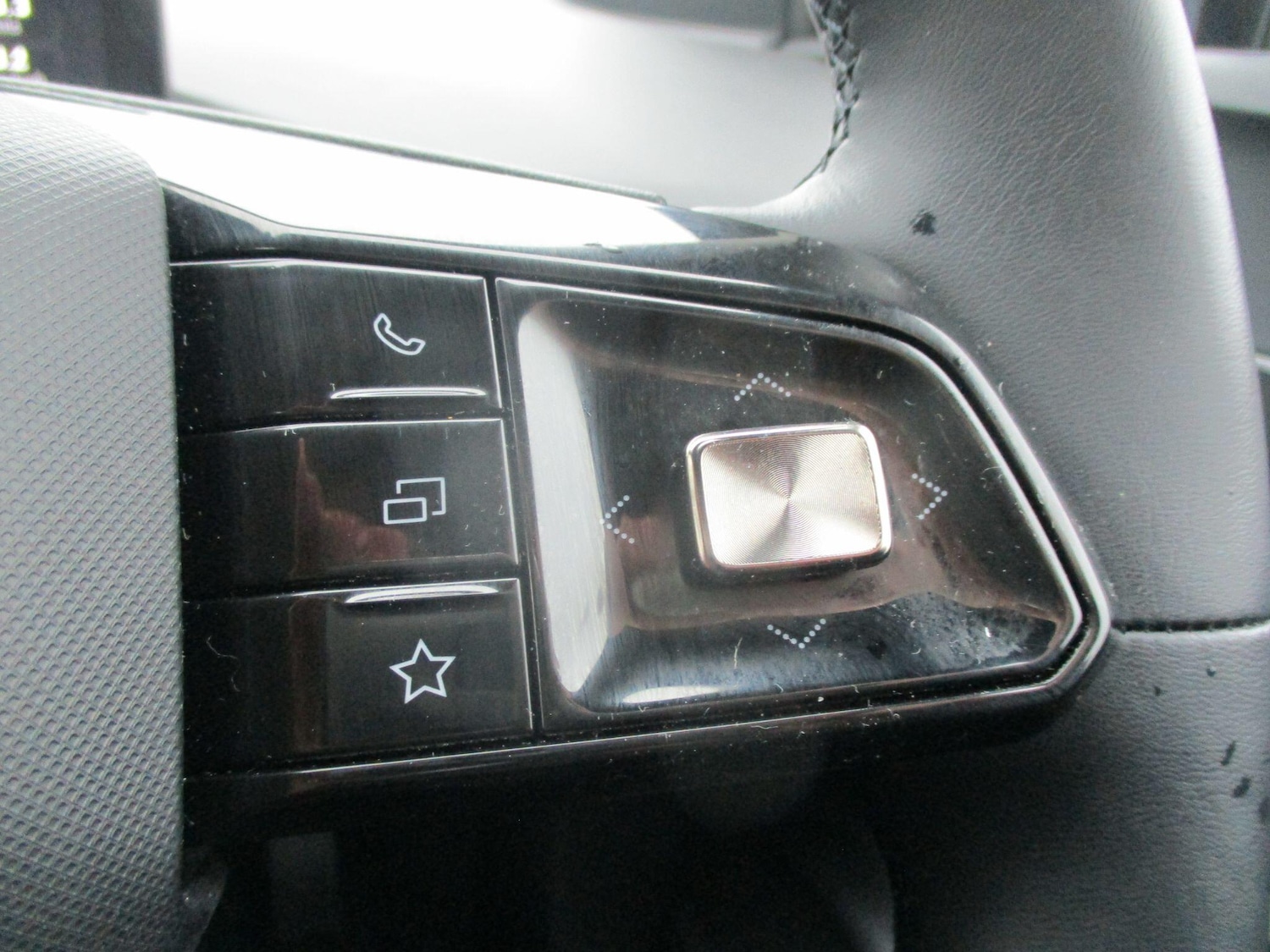 Used MG MG4 2024 for sale - 76936066: Photo 14