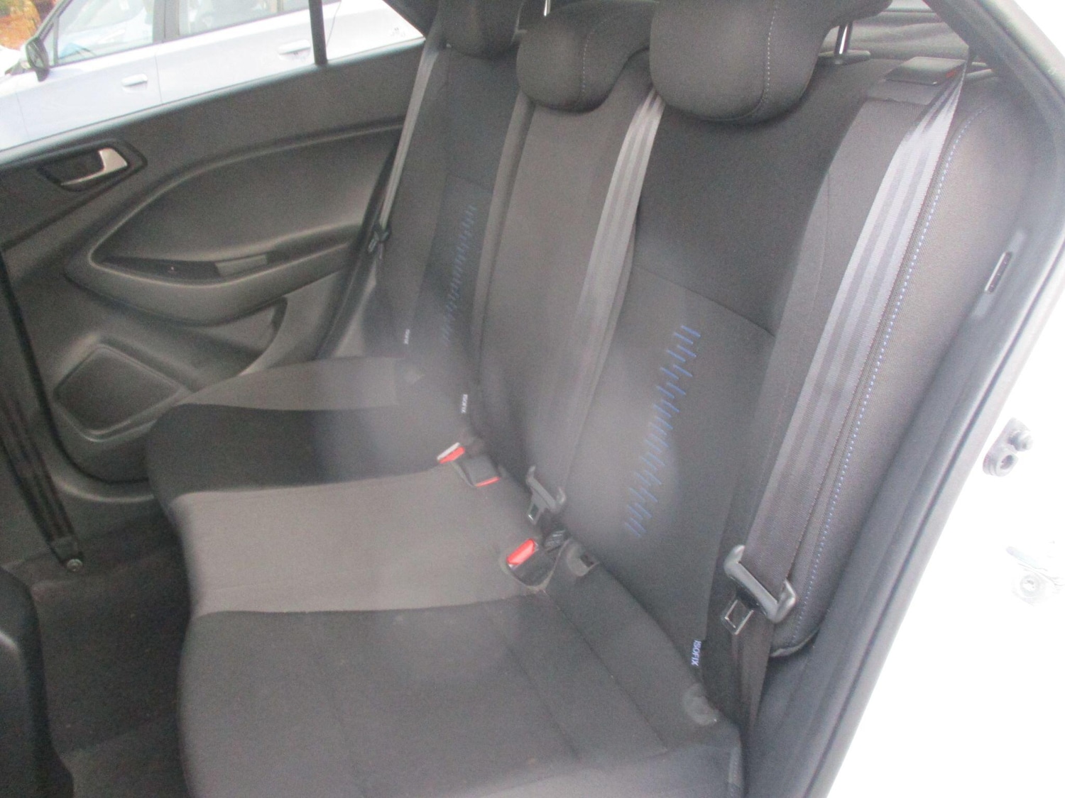 Used Hyundai i20 2018 for sale - 77658336: Photo 10