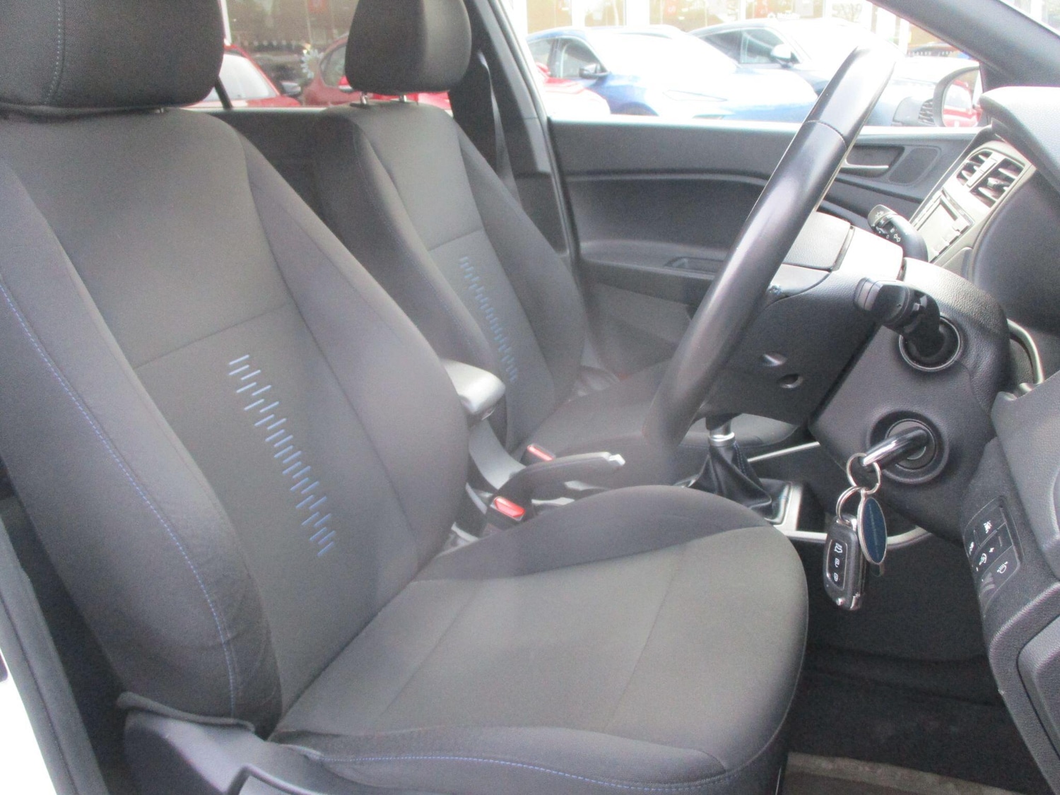 Used Hyundai i20 2018 for sale - 77658336: Photo 9