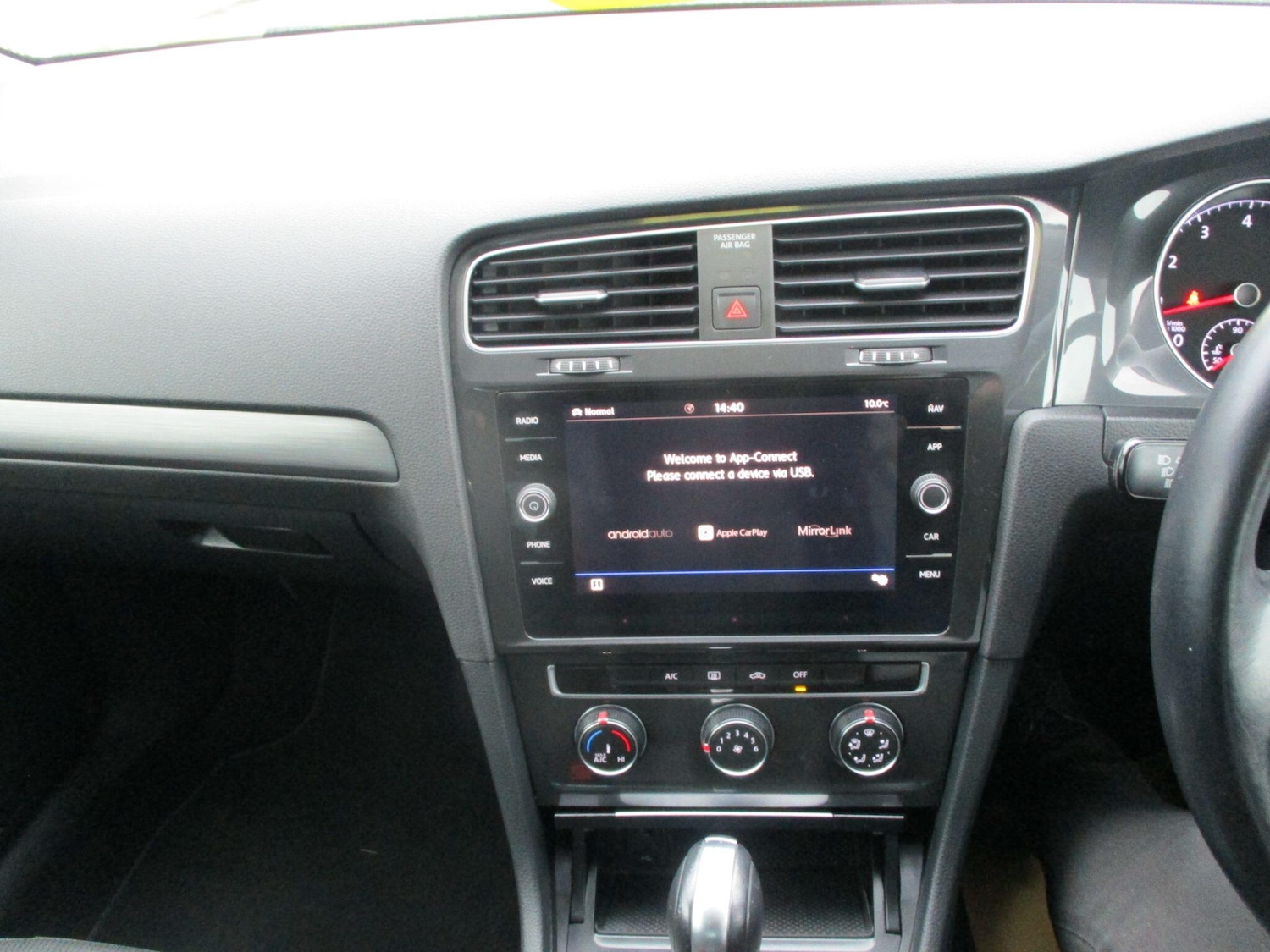 Used Volkswagen Golf 2019 for sale - 76952491: Photo 16