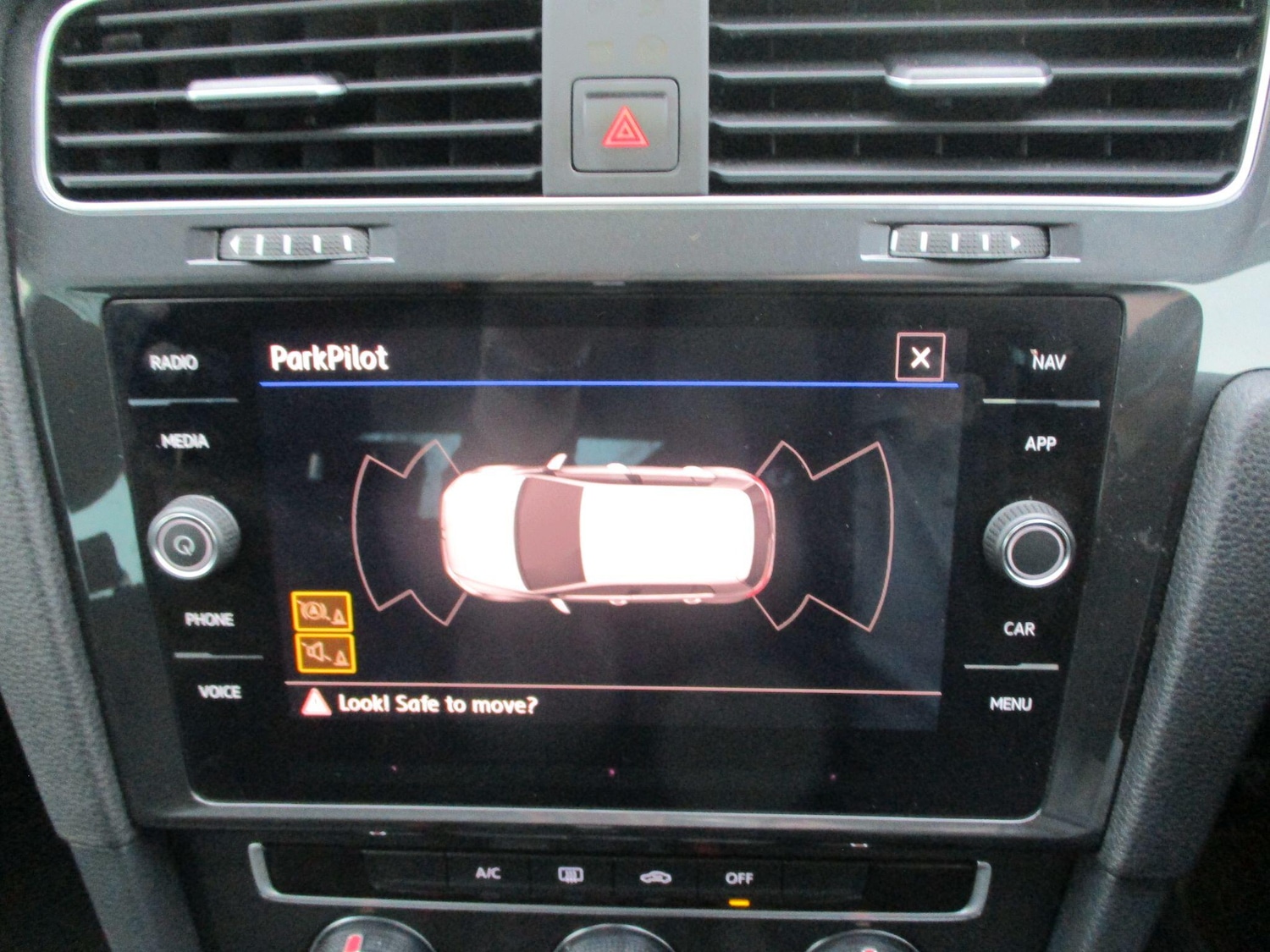 Used Volkswagen Golf 2019 for sale - 76952491: Photo 20