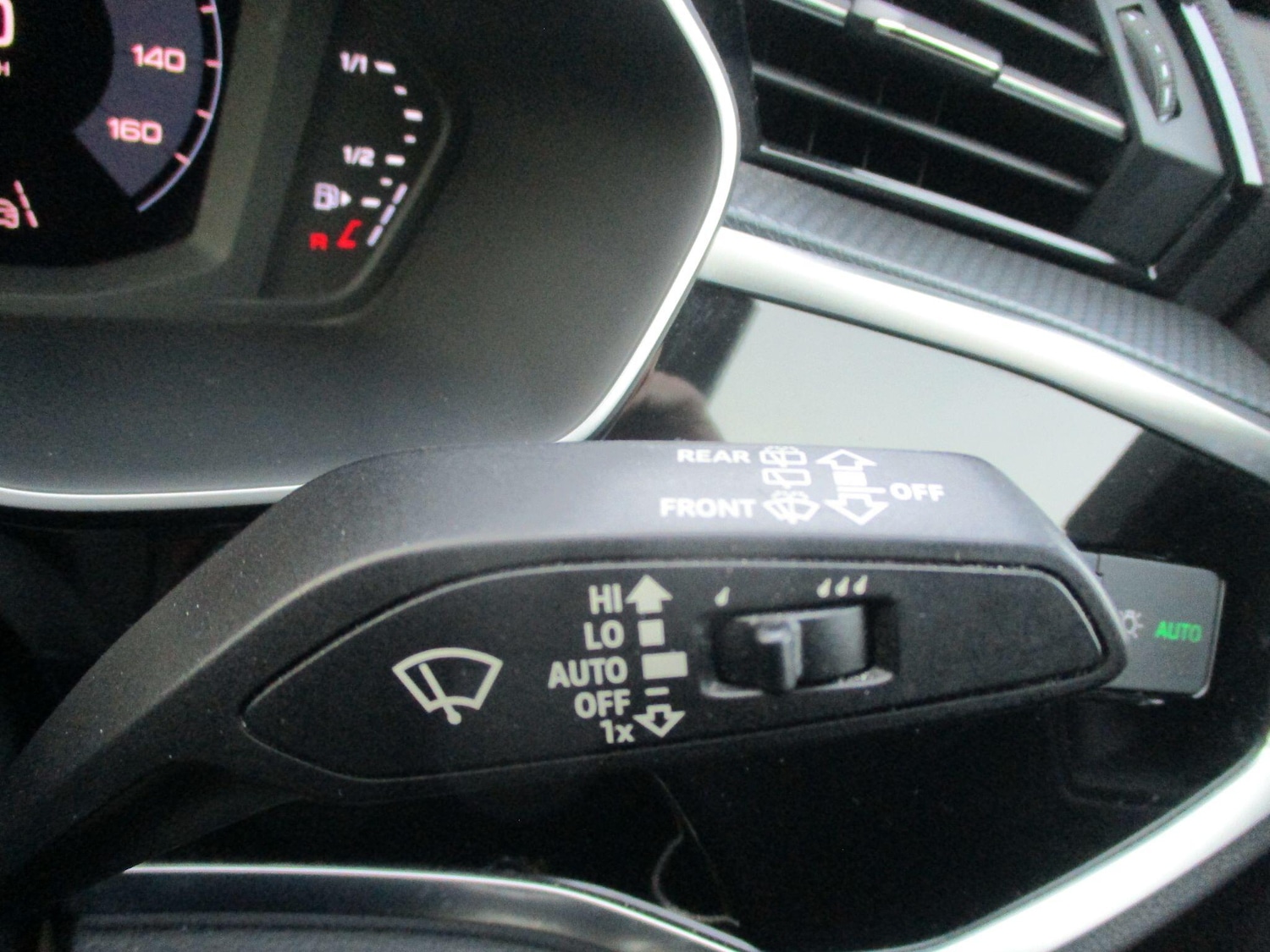 Used Audi Q3 for sale - 77709817: Photo 17