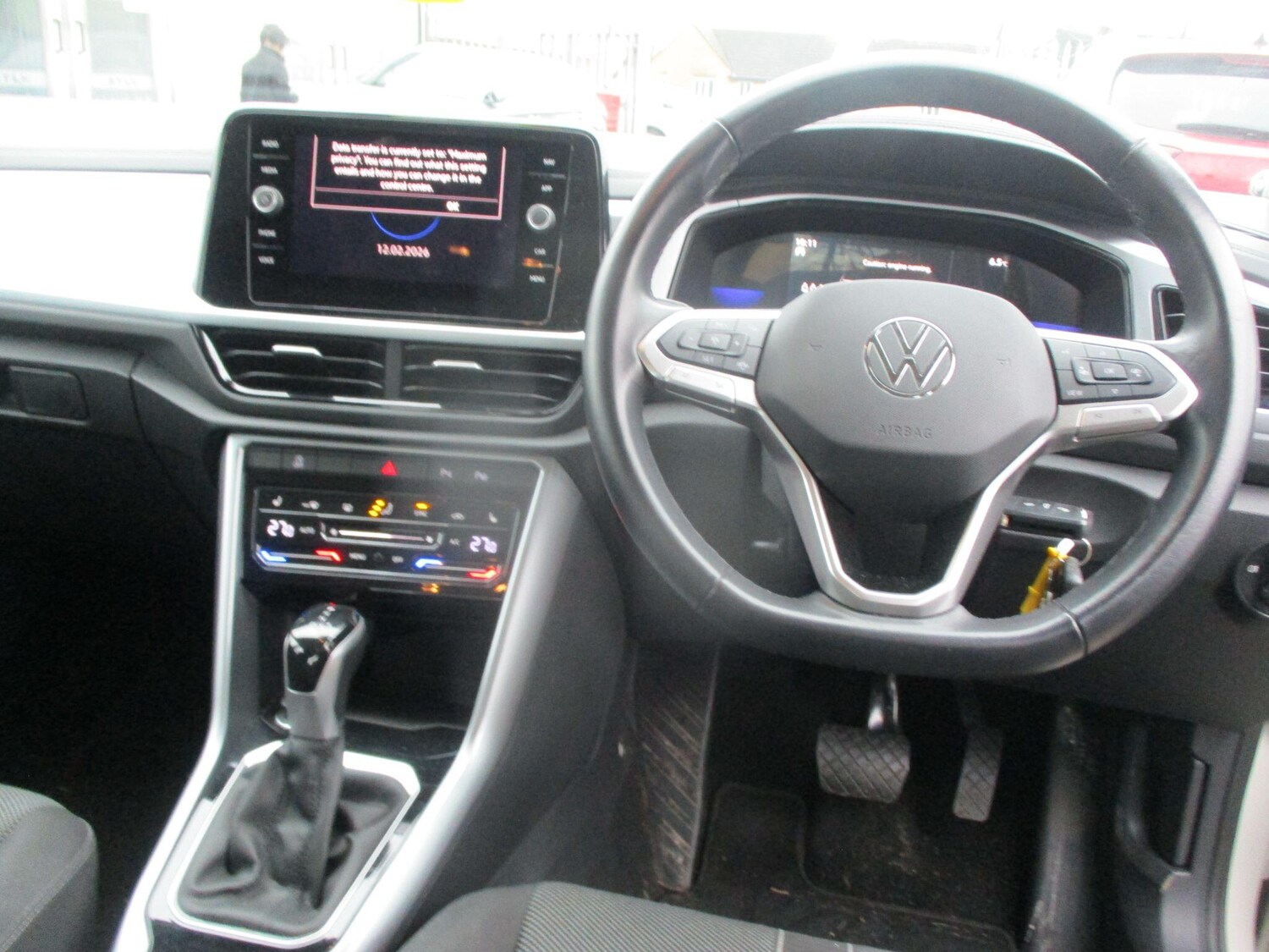 Used Volkswagen T-Roc 2023 for sale - 77723753: Photo 16