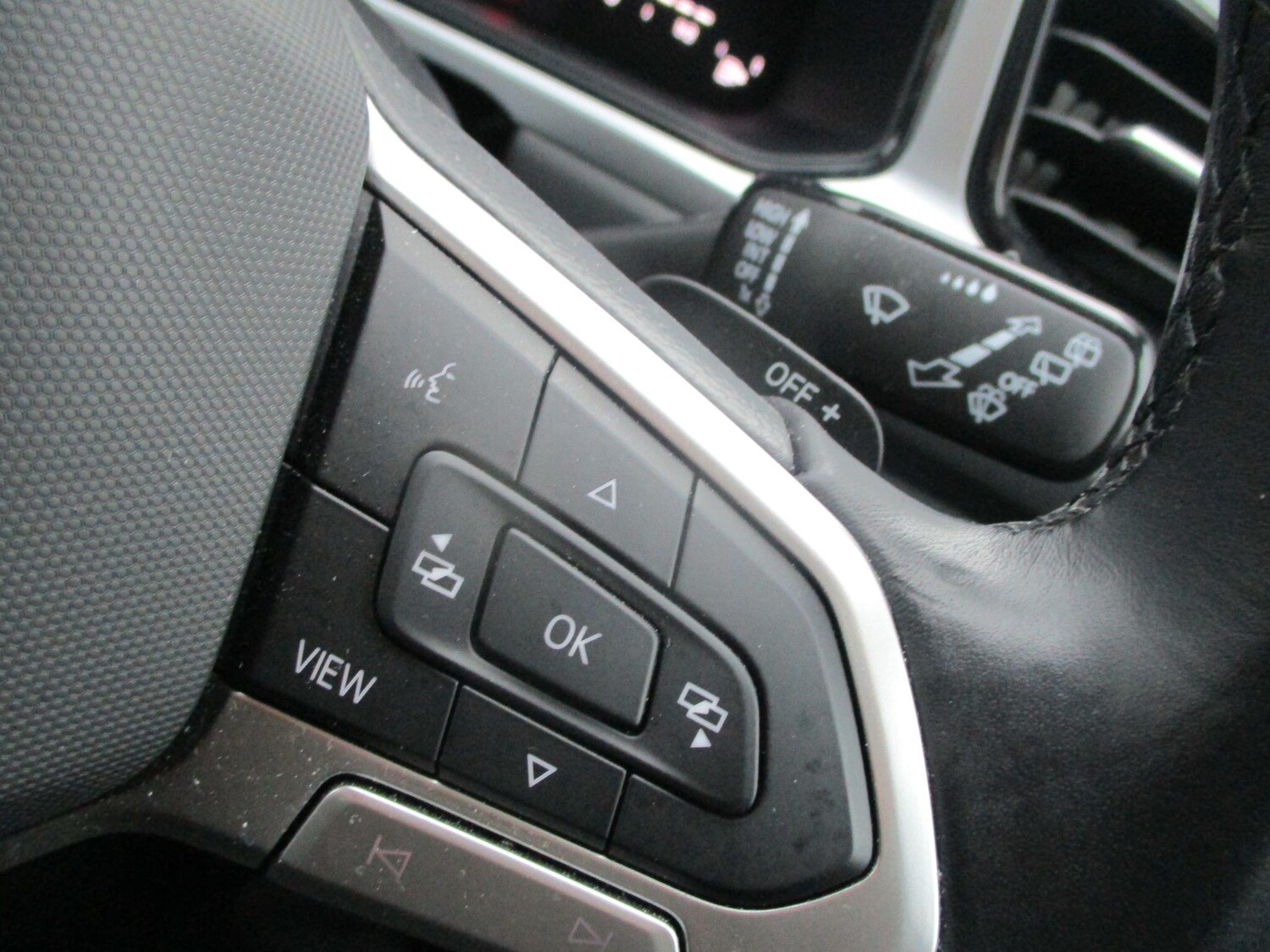 Used Volkswagen T-Roc 2023 for sale - 77723753: Photo 19