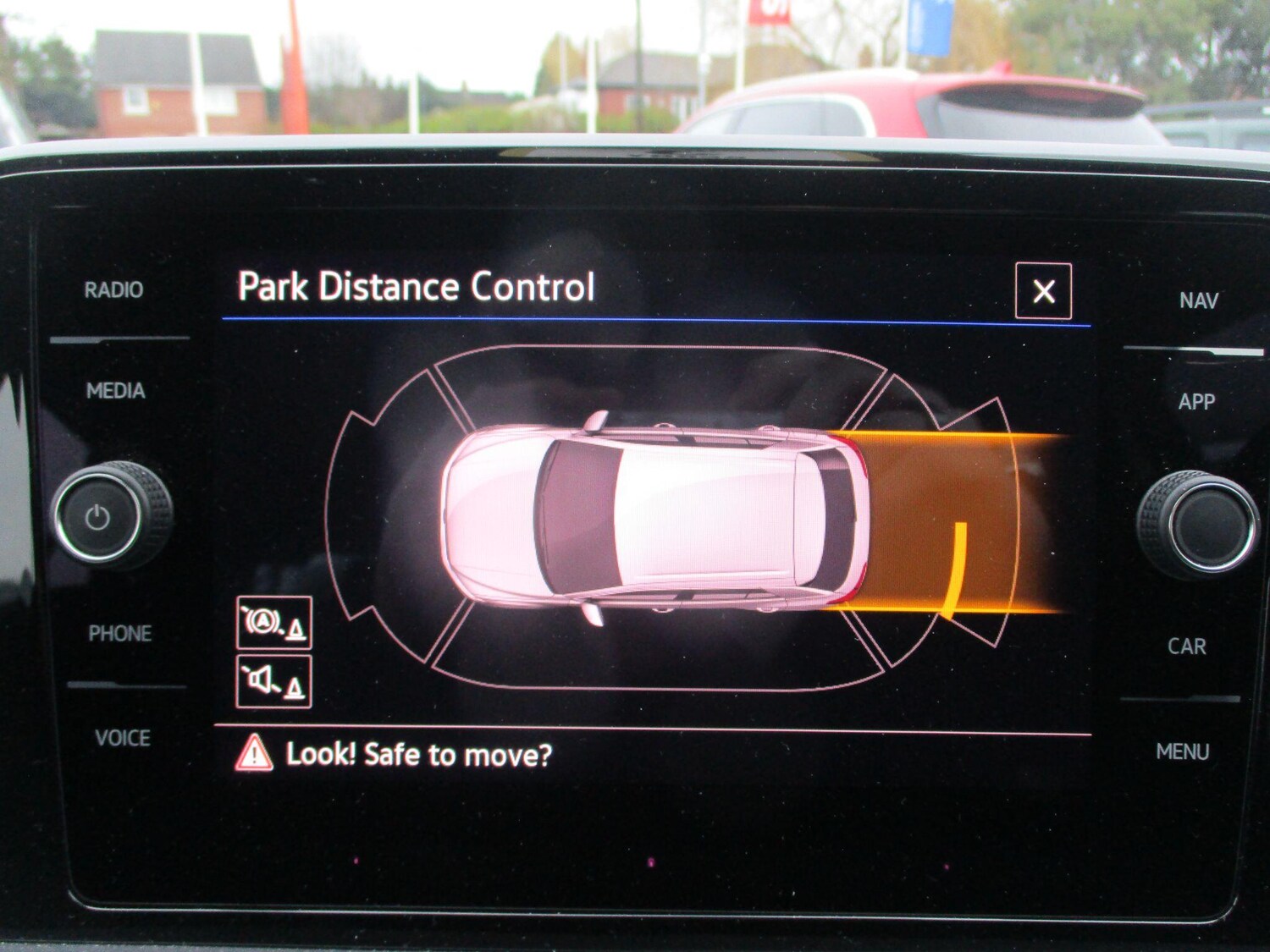 Used Volkswagen T-Roc 2023 for sale - 77723753: Photo 35