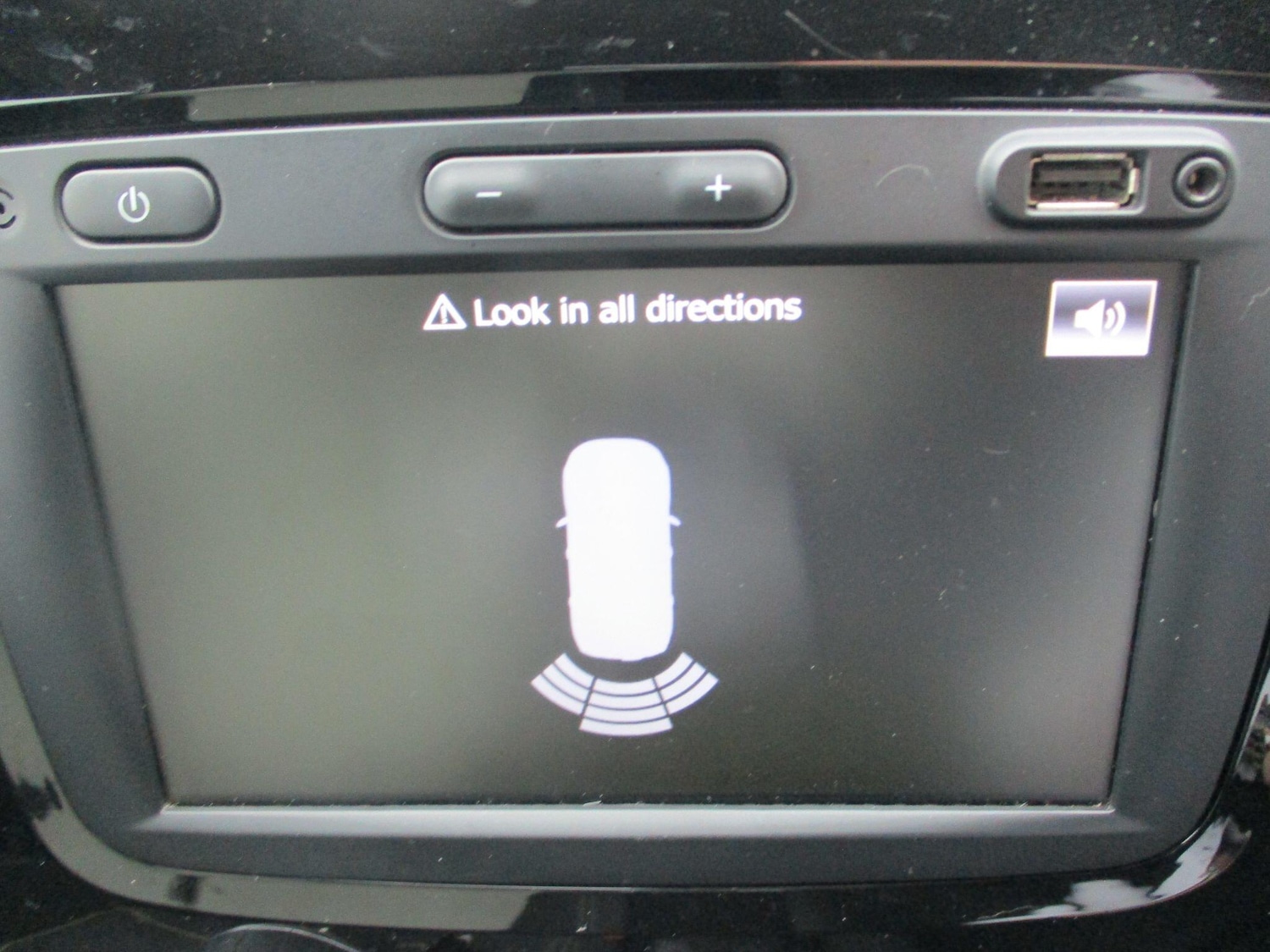 Used Renault Captur for sale - 77852735: Photo 23