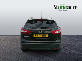 Used Nissan Qashqai 2017 for sale - 79396306: Photo