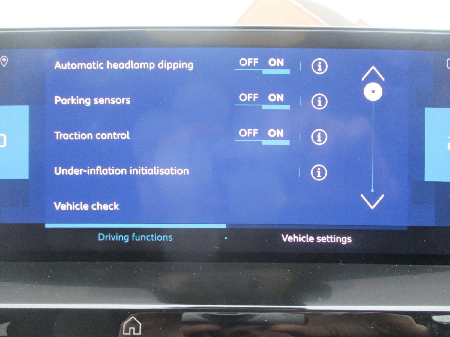 Used Citroen e-C4 2024 for sale - 76318019: Photo 29