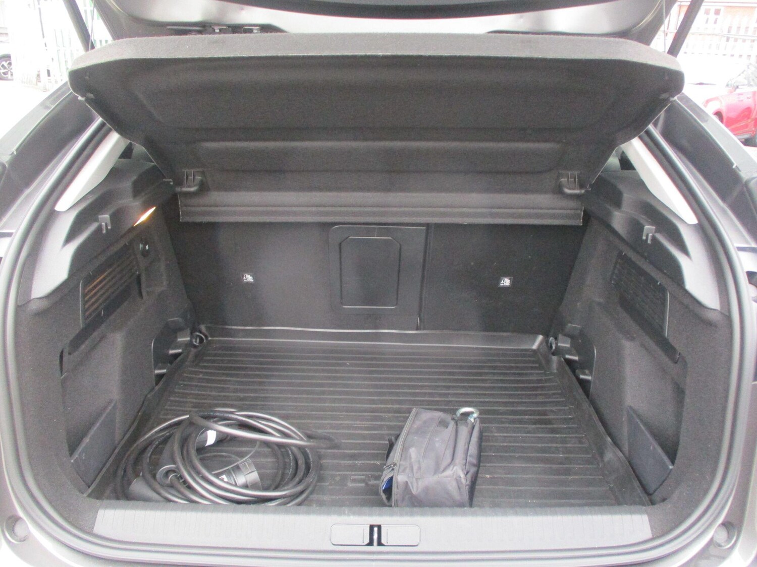 Used Citroen e-C4 2024 for sale - 76318019: Photo 31